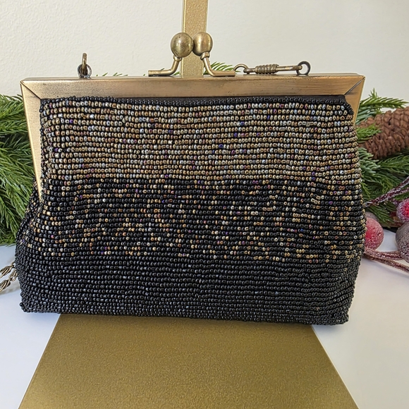 Vintage Inspired Black & Gold Kisslock Evening Bag- Crossbody/Clutch - Picture 2 of 11